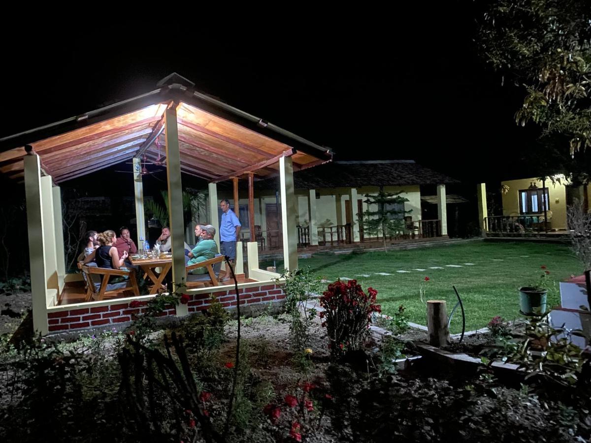 Bardia Eco Friendly Homestay Bardiya Экстерьер фото